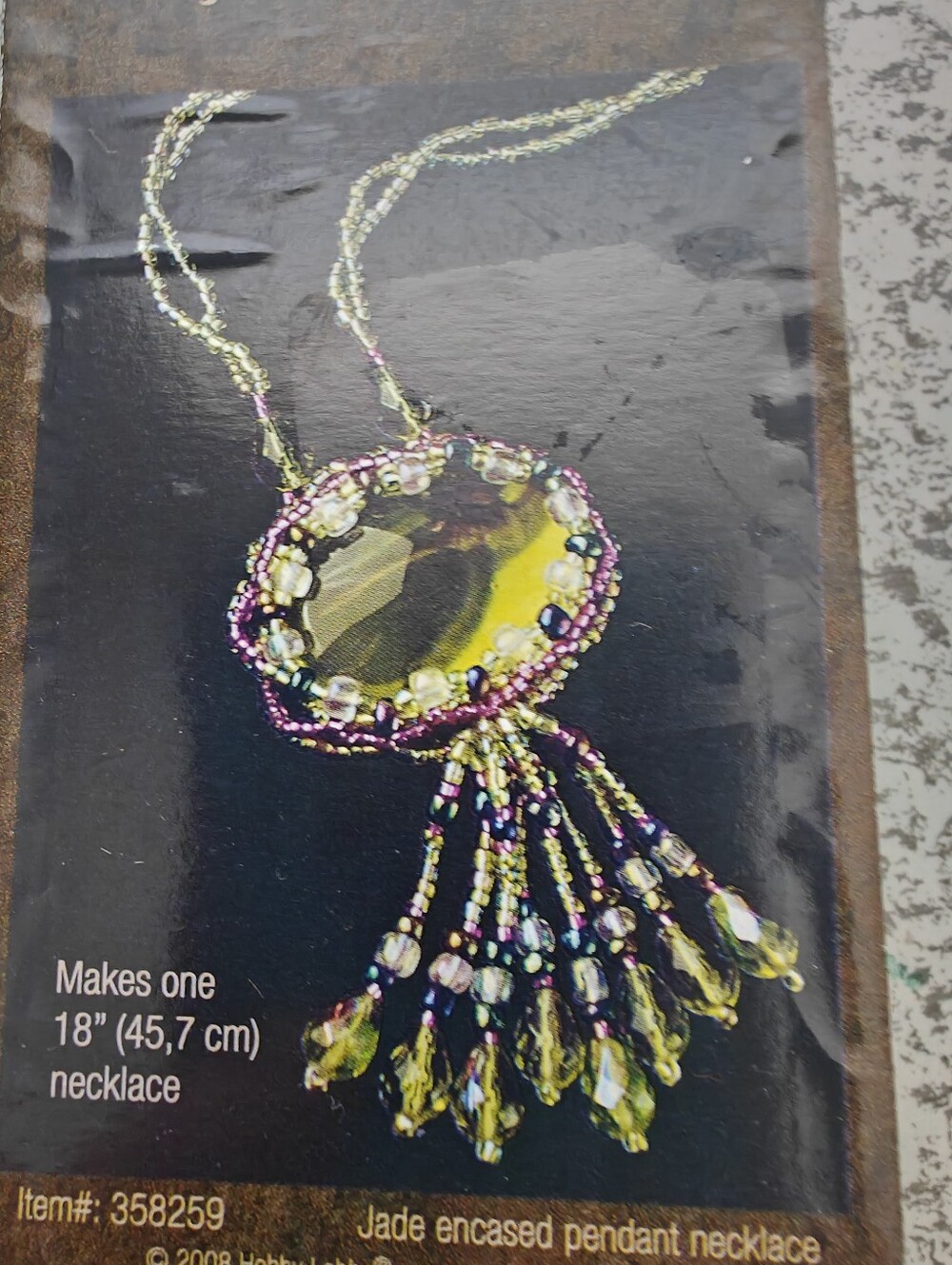 Jewelry Kit Jade encased pendant necklace NIB Retired Hobby Lobby